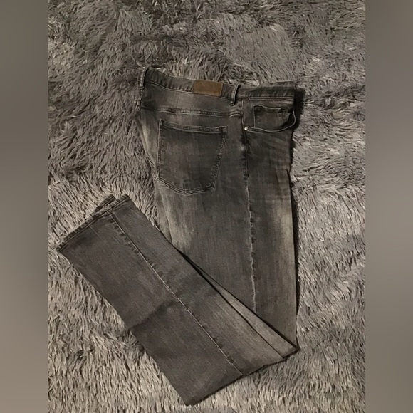 EUC Mens 36 H&M Charcoal Skinny Jeans - Picture 3 of 10